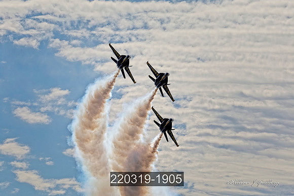 220319-1905